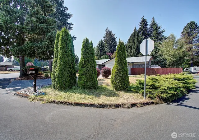 Photo 3 of Single family home for sale at 3508 Ne 143rd Avenue, Vancouver, WA 98682 | MLS# NWM2572360 | Listing updated on 2026-09-30