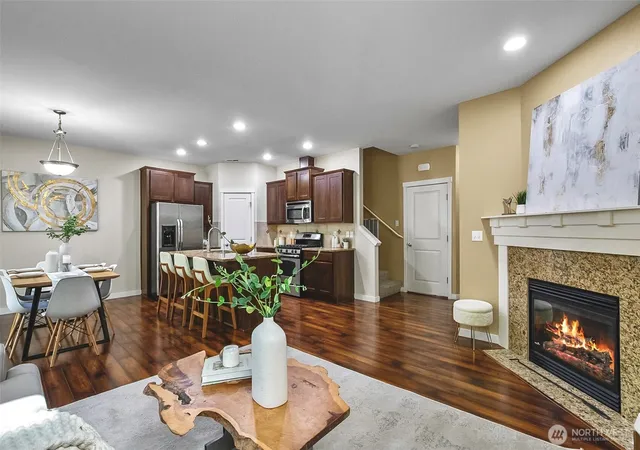 Photo 3 of Single family home for sale at 1129 120Th St Se, Everett, WA 98208 | MLS# NWM2572387 | Listing updated on 2026-09-18