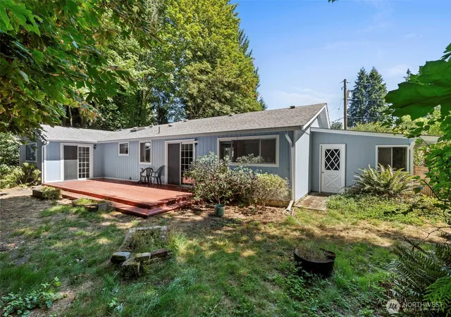 Photo 4 of Single family home for sale at 5444 21st Court NE, Olympia, WA 98516 | MLS# NWM2572402 | Listing updated on 2026-09-25