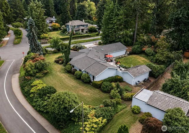 Photo 3 of Single family home for sale at 701 175th St Sw, Bothell, WA 98012 | MLS# NWM2572406 | Listing updated on 2026-09-08
