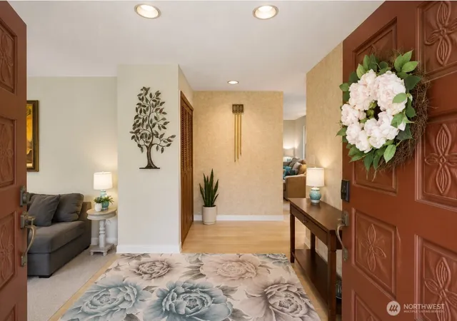 Photo 3 of Single family home for sale at 701 175Th St Sw, Bothell, WA 98012 | MLS# NWM2572406 | Listing updated on 2026-09-08
