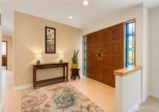 Photo 4 of Single family home for sale at 701 175Th St Sw, Bothell, WA 98012 | MLS# NWM2572406 | Listing updated on 2026-09-08