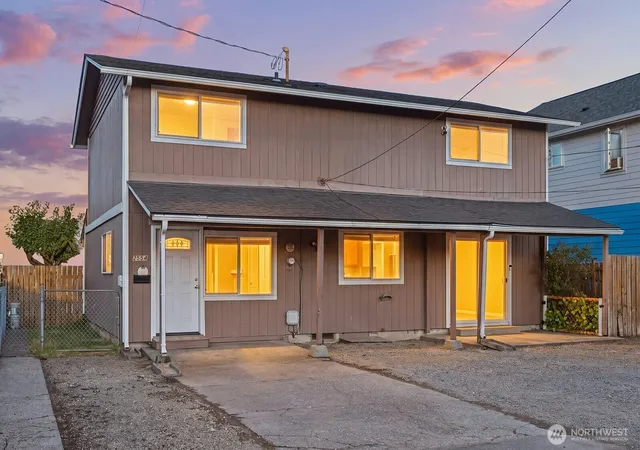 Photo 1 of Single family home for sale at 2554 S J St, Tacoma, WA 98405 | MLS# NWM2572417 | Listing updated on 2026-09-24