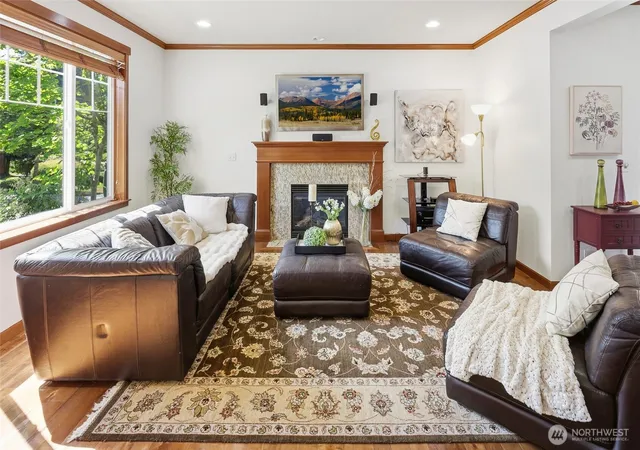 Photo 3 of Single family home for sale at 16033 119Th Pl Ne, Bothell, WA 98011 | MLS# NWM2572430 | Listing updated on 2026-09-28