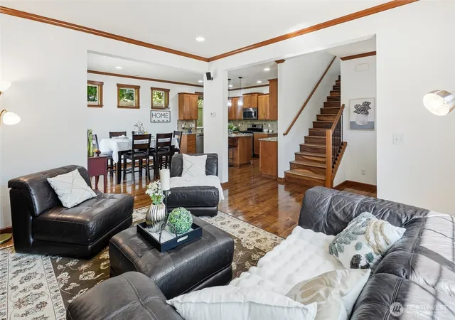 Photo 4 of Single family home for sale at 16033 119Th Pl Ne, Bothell, WA 98011 | MLS# NWM2572430 | Listing updated on 2026-09-28