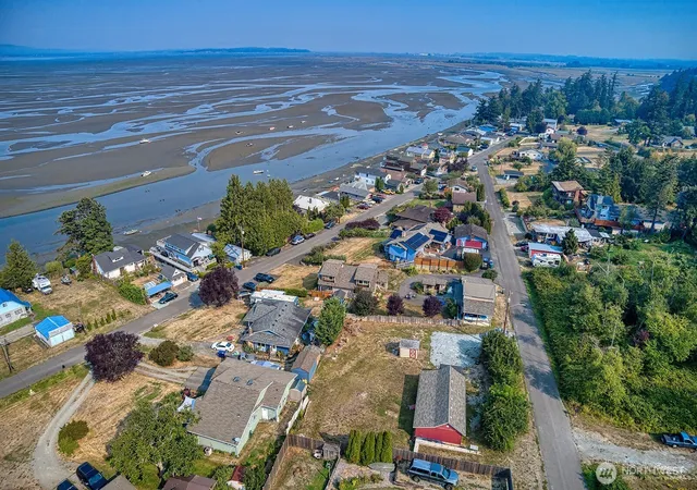 Photo 3 of Single family home for sale at 18930 98th Ave Nw, Stanwood, WA 98292 | MLS# NWM2572452 | Listing updated on 2026-09-22