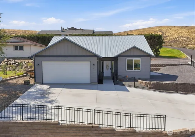 Photo 1 of Single family home for sale at 481 Patrick Rd, Ephrata, WA 98823 | MLS# NWM2572459 | Listing updated on 2026-09-24