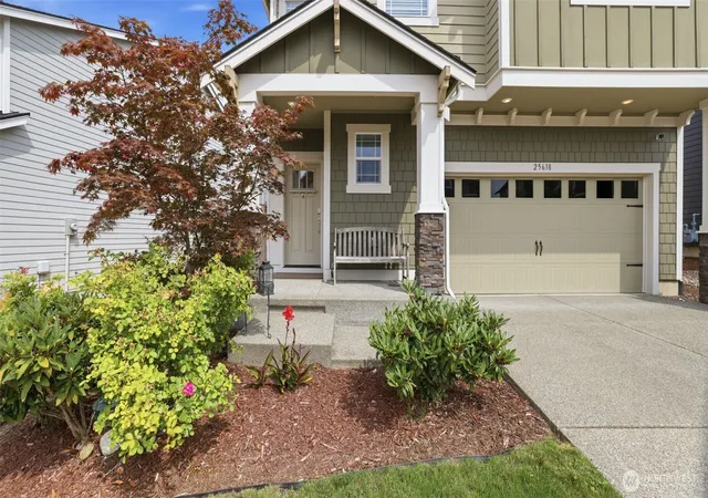 Photo 2 of Single family home for sale at 25638 204th Pl Se, Covington, WA 98042 | MLS# NWM2572470 | Listing updated on 2026-09-25