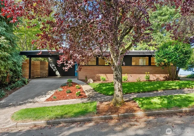 Photo 1 of Sale Pending at 8009 28th Avenue Ne, Seattle, WA 98115 | MLS# NWM2572500 | Listing updated on 2026-10-07