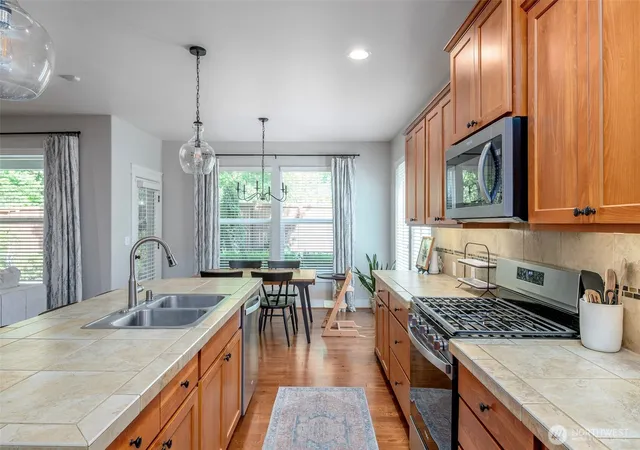 Photo 3 of Single family home for sale at 7728 Keystone Ave Ne, Lacey, WA 98516 | MLS# NWM2572502 | Listing updated on 2026-09-25
