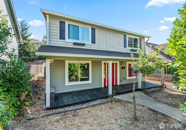 Photo 1 of Single family home for sale at 428 S 2nd Pl, Kalama, WA 98625 | MLS# NWM2572503 | Listing updated on 2026-09-28
