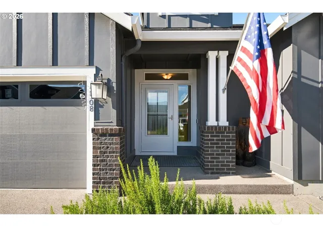 Photo 4 of Single family home for sale at 12508 Ne 103Rd Wy, Vancouver, WA 98682 | MLS# NWM2572542 | Listing updated on 2026-10-01