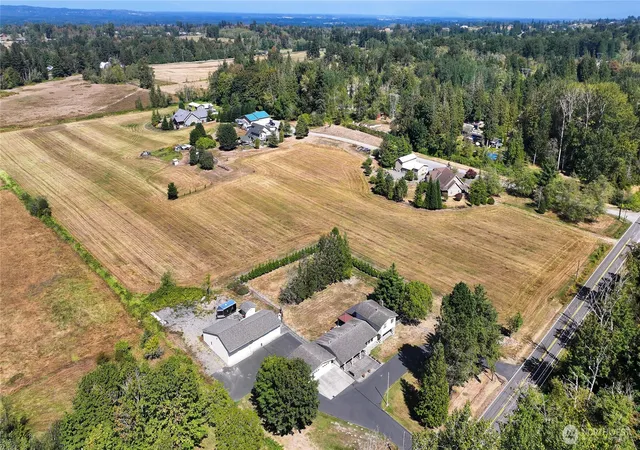 Photo 2 of Single family home for sale at 3942 Brown Rd, Ferndale, WA 98248 | MLS# NWM2572544 | Listing updated on 2026-09-27
