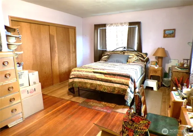 Photo 4 of Single family home for sale at 12649 Bald Hill Rd Se, Yelm, WA 98597 | MLS# NWM2572547 | Listing updated on 2026-09-30