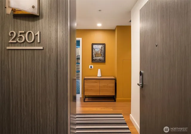 Photo 3 of Condo for sale at 121 Stewart St #2501, Seattle, WA 98101 | MLS# NWM2572549 | Listing updated on 2026-09-25