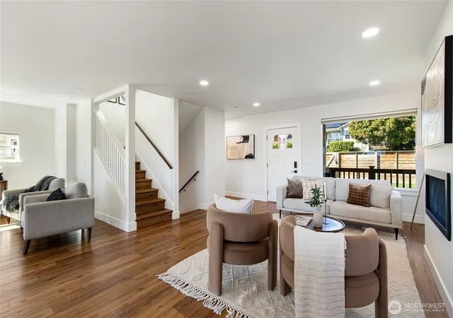 Photo 3 of Single family home for sale at 4010 35th Avenue SW, Seattle, WA 98126 | MLS# NWM2572561 | Listing updated on 2026-10-01