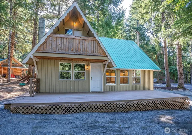Photo 1 of Single family home for sale at 120 Cascade Dr, Packwood, WA 98361 | MLS# NWM2572578 | Listing updated on 2026-09-25