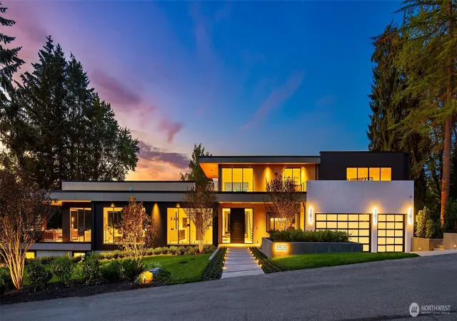 Photo 1 of Mansion for sale at 8528 Ne 13th Street, Clyde Hill, WA 98004 | MLS# NWM2572579 | Listing updated on 2026-09-30