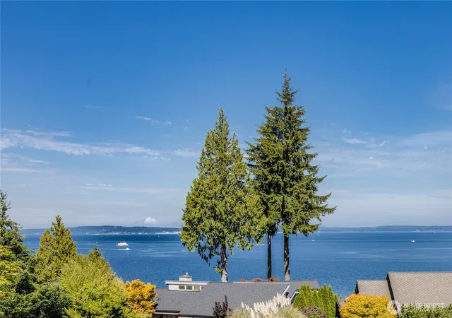 Photo 1 of Single family home for sale at 65 Montgomery Ct, Port Ludlow, WA 98365 | MLS# NWM2572590 | Listing updated on 2026-09-25