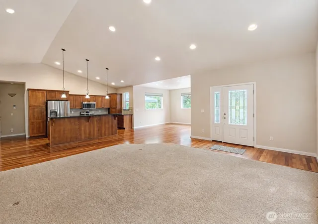 Photo 4 of Single family home for sale at 936 Stephenson Dr, Montesano, WA 98563 | MLS# NWM2572616 | Listing updated on 2026-09-29