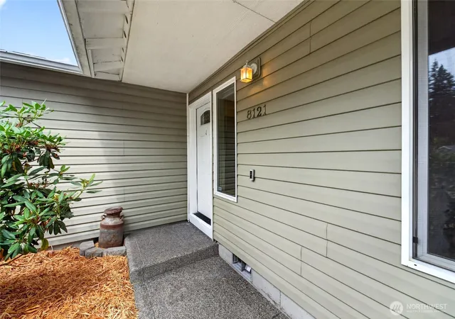 Photo 3 of Single family home for sale at 8121 349Th St S, Roy, WA 98580 | MLS# NWM2572618 | Listing updated on 2026-09-26