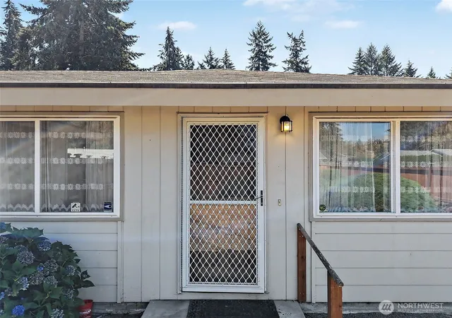 Photo 2 of Sale Pending at 4418 S 49th St, Tacoma, WA 98409 | MLS# NWM2572619 | Listing updated on 2026-09-23