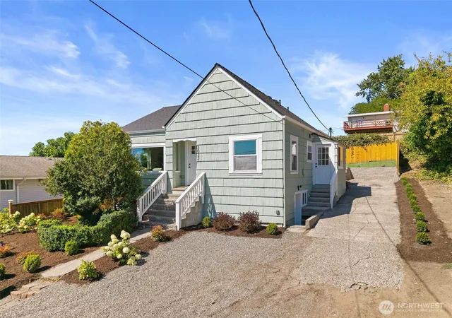 Photo 2 of Sale Pending at 3022 S Holden St, Seattle, WA 98108 | MLS# NWM2572626 | Listing updated on 2026-09-25