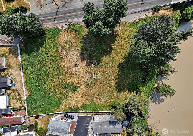 Land for sale at 6314 Milwaukee Ave E, Puyallup, WA 98372 | MLS# NWM2572637