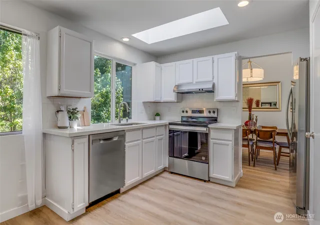 Photo 3 of Single family home for sale at 1124 S 23Rd St, Renton, WA 98055 | MLS# NWM2572648 | Listing updated on 2026-10-02
