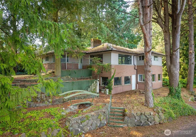 Photo 1 of Single family home for sale at 7915 240th St Sw, Edmonds, WA 98026 | MLS# NWM2572651 | Listing updated on 2026-09-25