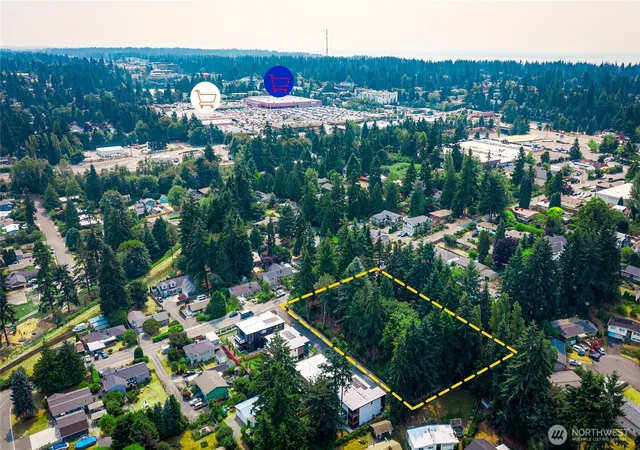Photo 3 of Single family home for sale at 7915 240Th St Sw, Edmonds, WA 98026 | MLS# NWM2572651 | Listing updated on 2026-09-25