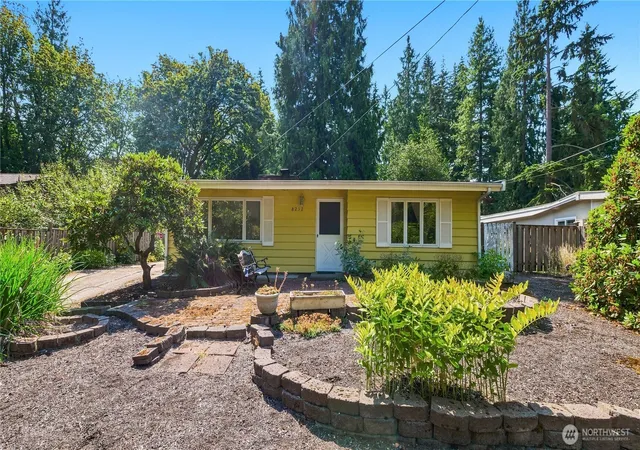Photo 1 of Single family home for sale at 8232 184th St Sw, Edmonds, WA 98026 | MLS# NWM2572654 | Listing updated on 2026-10-01