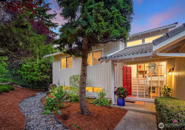 Photo 2 of Single family home for sale at 14130 Se 49th Pl, Bellevue, WA 98006 | MLS# NWM2572661 | Listing updated on 2026-10-01