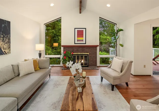 Photo 3 of Single family home for sale at 14130 Se 49Th Pl, Bellevue, WA 98006 | MLS# NWM2572661 | Listing updated on 2026-10-01