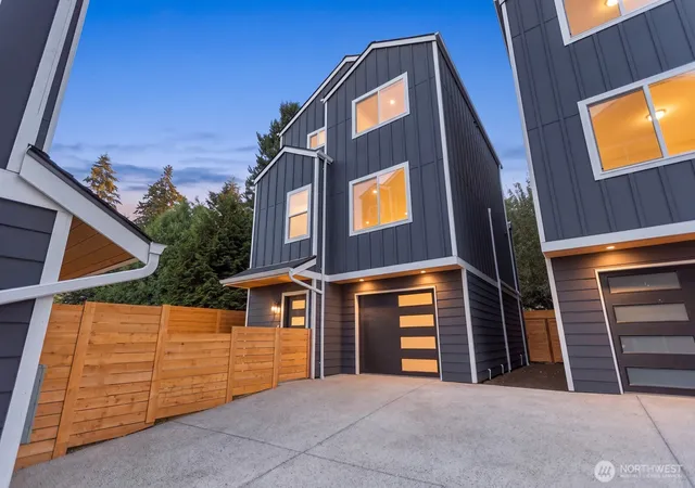 Photo 1 of Sale Pending at 13321 3rd Ave Ne #B, Seattle, WA 98125 | MLS# NWM2572664 | Listing updated on 2026-09-25