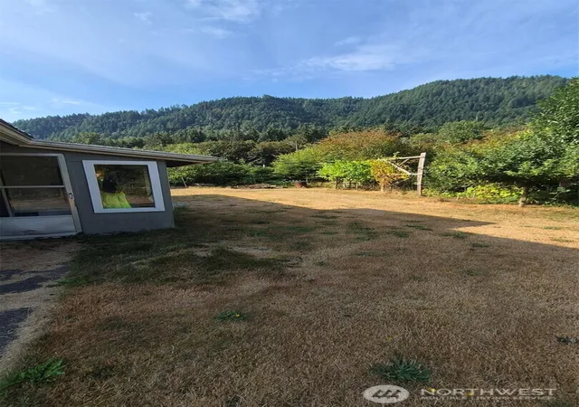 Photo 3 of Sale Pending at 145 Tilton Dr, Morton, WA 98356 | MLS# NWM2572669 | Listing updated on 2026-09-25