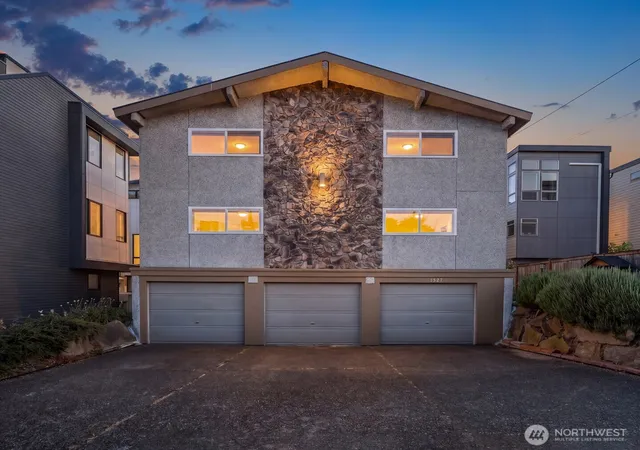 Photo 1 of Condo for sale at 1527 Nw 63rd St #2, Seattle, WA 98107 | MLS# NWM2572673 | Listing updated on 2026-09-25
