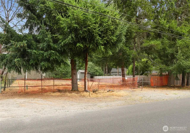 Photo 2 of Land for sale at 1508 Decatur St Sw, Olympia, WA 98502 | MLS# NWM2572681 | Listing updated on 2026-09-25
