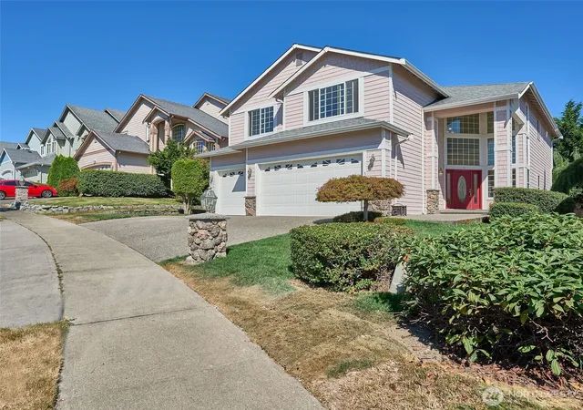Photo 3 of Single family home for sale at 11912 Se 240th Pl, Kent, WA 98030 | MLS# NWM2572685 | Listing updated on 2026-09-28
