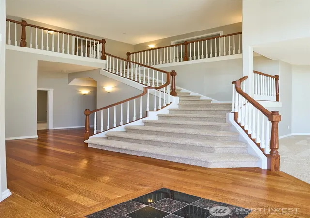 Photo 3 of Single family home for sale at 11912 Se 240Th Pl, Kent, WA 98030 | MLS# NWM2572685 | Listing updated on 2026-09-28