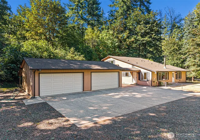 Photo 1 of Sale Pending at 4562 Se Burley Olalla Rd, Olalla, WA 98359 | MLS# NWM2572704 | Listing updated on 2026-09-26