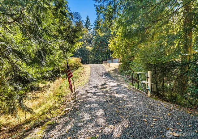 Photo 2 of Sale Pending at 4562 Se Burley Olalla Rd, Olalla, WA 98359 | MLS# NWM2572704 | Listing updated on 2026-09-26