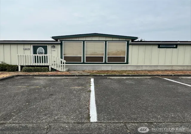 Photo 3 of Sale Pending at 3611 I St Ne #148, Auburn, WA 98002 | MLS# NWM2572708 | Listing updated on 2026-09-25