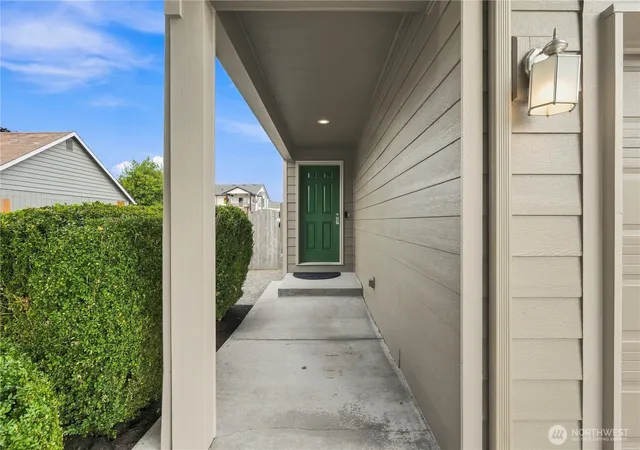 Photo 3 of Sale Pending at 11243 30th Street Ne, Lake Stevens, WA 98258 | MLS# NWM2572714 | Listing updated on 2026-09-29
