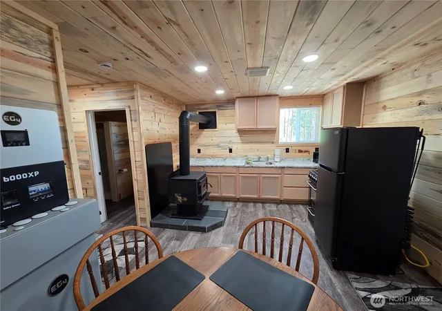 Photo 2 of Single family home for sale at 147 W High Country Dr, Tonasket, WA 98855 | MLS# NWM2572715 | Listing updated on 2026-09-25