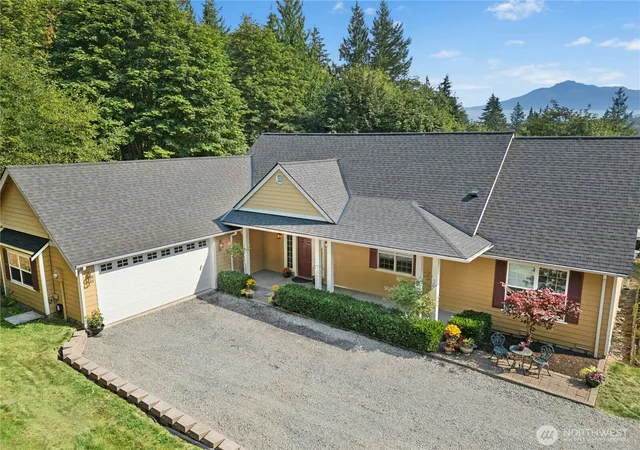 Photo 1 of Single family home for sale at 2 201st Ave Ne, Snohomish, WA 98290 | MLS# NWM2572716 | Listing updated on 2026-09-29