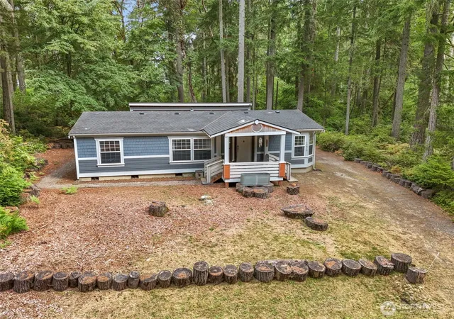 Photo 2 of Manufactured home for sale at 10517 Matthews Wy, Anderson Island, WA 98303 | MLS# NWM2572725 | Listing updated on 2026-09-25