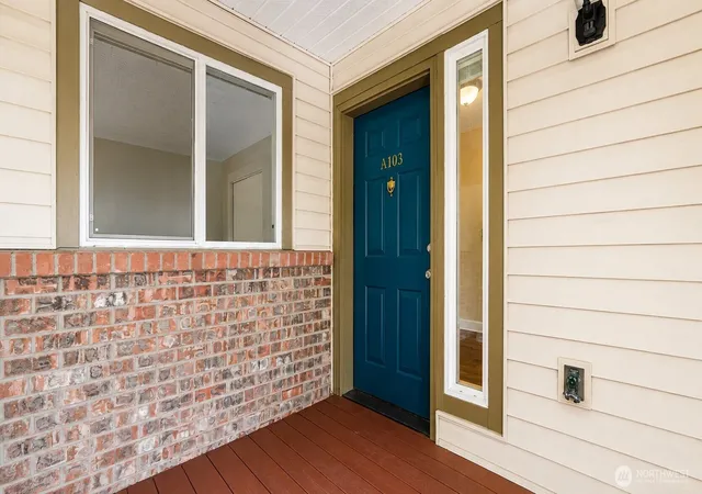 Photo 4 of Townhouse for sale at 23406 100Th Ave Se #A103, Kent, WA 98031 | MLS# NWM2572726 | Listing updated on 2026-09-25