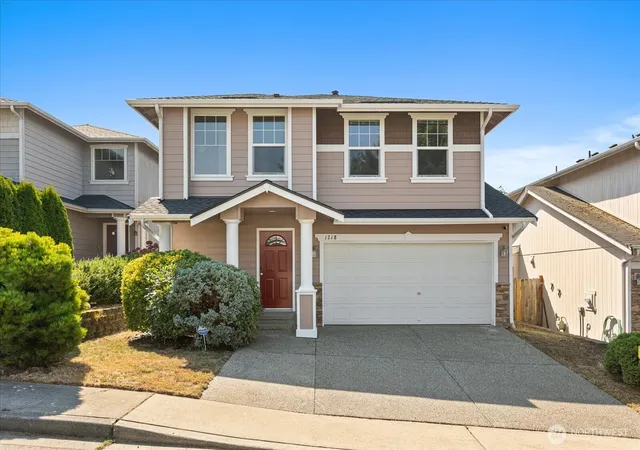 Photo 1 of Sale Pending at 1218 125th Pl Sw, Everett, WA 98204 | MLS# NWM2572749 | Listing updated on 2026-10-01