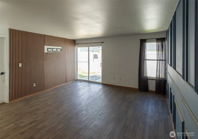 Photo 3 of Condo for sale at 105 Peach Tree Ln #1, Yakima, WA 98908 | MLS# NWM2572794 | Listing updated on 2026-09-22